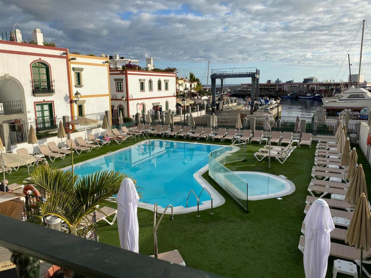 Billy'S Beachfront Apartment With Pool Access Puerto De Mogan Luaran gambar